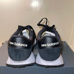 New Balance Women's 237 V1 Classic Sneaker